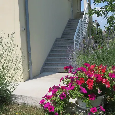 Gianna Apartman